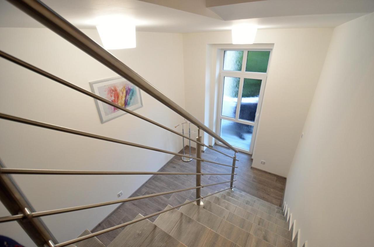 Apartmány Jízdárenská Karlovy Vary Exterior foto
