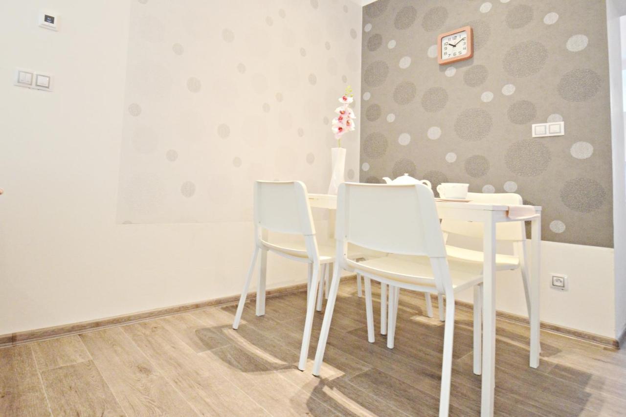 Apartmány Jízdárenská Karlovy Vary Exterior foto
